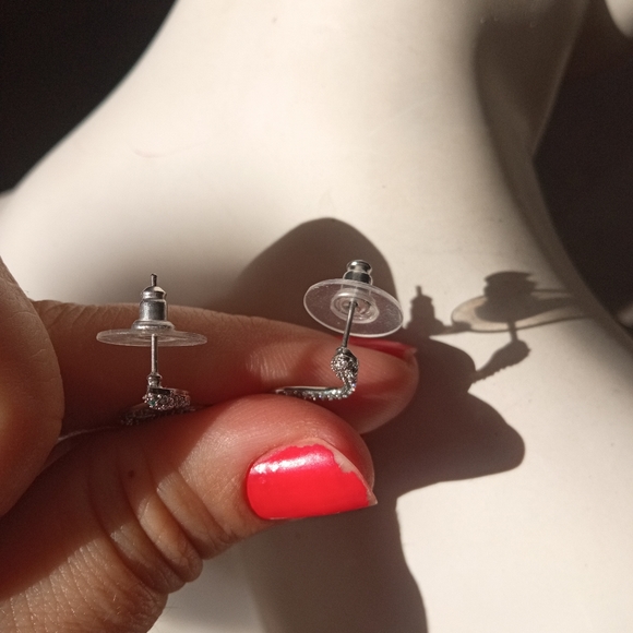 Elegant Silver Plated Cubic Zirconia Snake Earrings - Picture 9 of 14